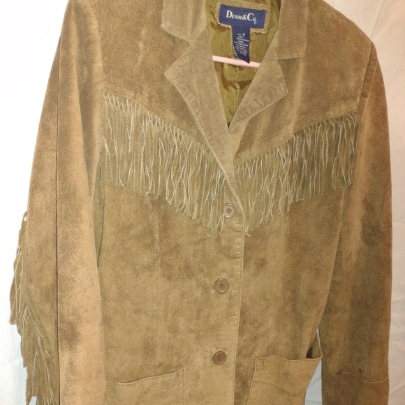 SOLD women's denim and co 100% leather shell fringe tan jacket button up small - Picture 3 of 11